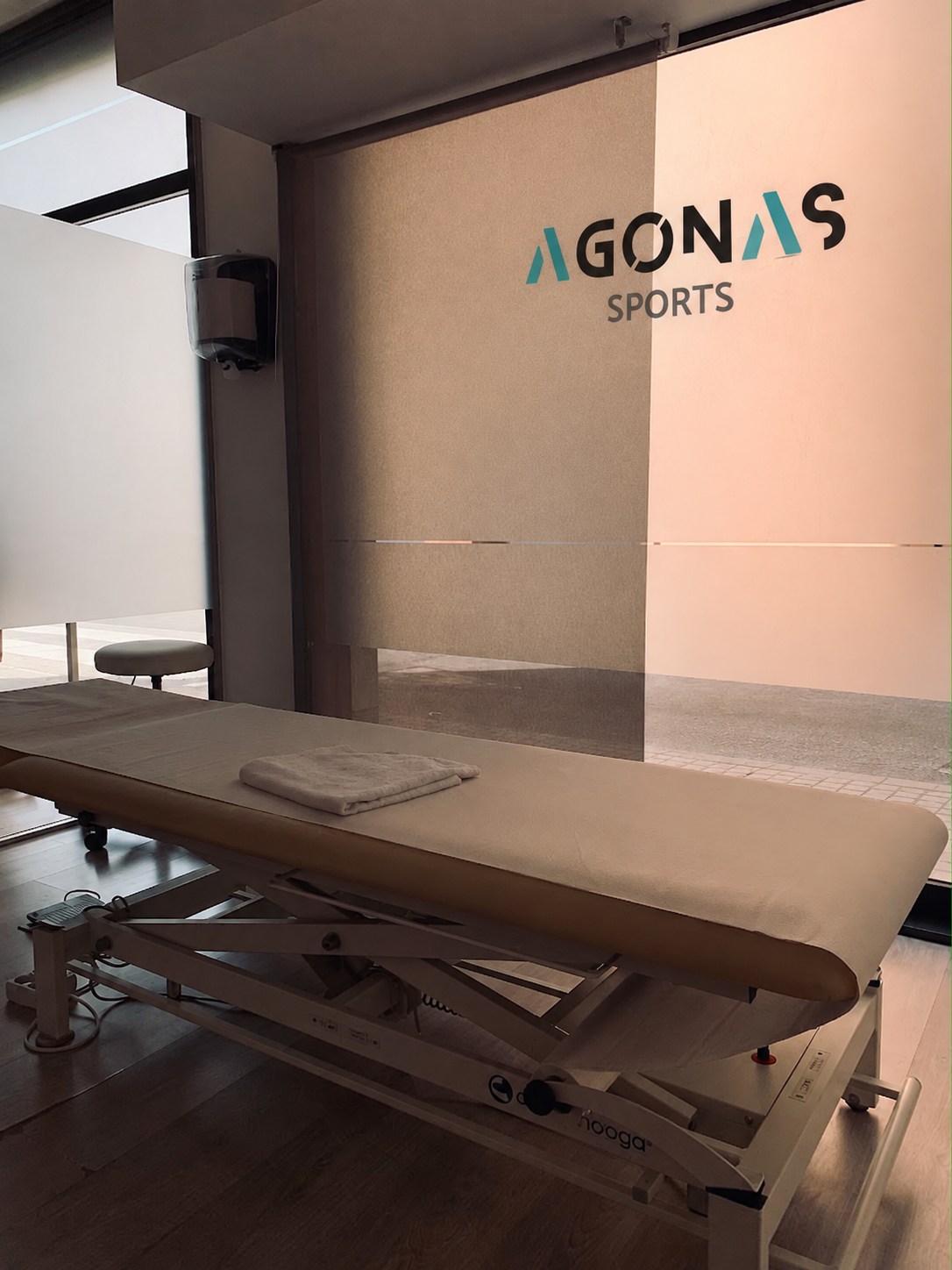 Consulta de fisioterapia y osteopatía en AGONAS Mataró